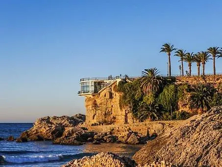 Estudio Maria De Waard Nerja Apartment